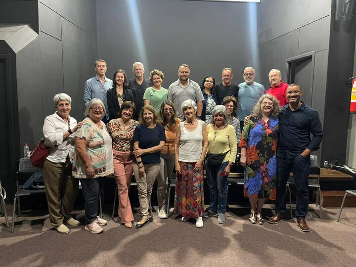 Núcleo dos Aposentados  encerra o ano com roda de  conversa e confraternização