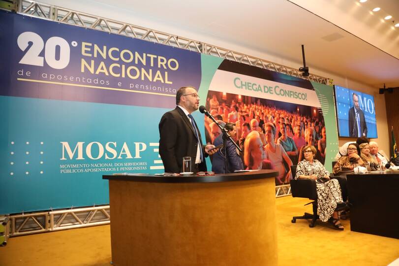 SIMPE-RS participa de encontro nacional pelo fim do confisco previdenciário em Brasília
