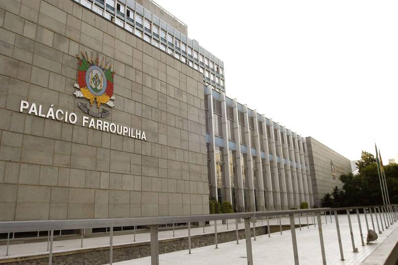PEC da Data-Base deve ser votada na Comissão de Finanças na quinta-feira (15)