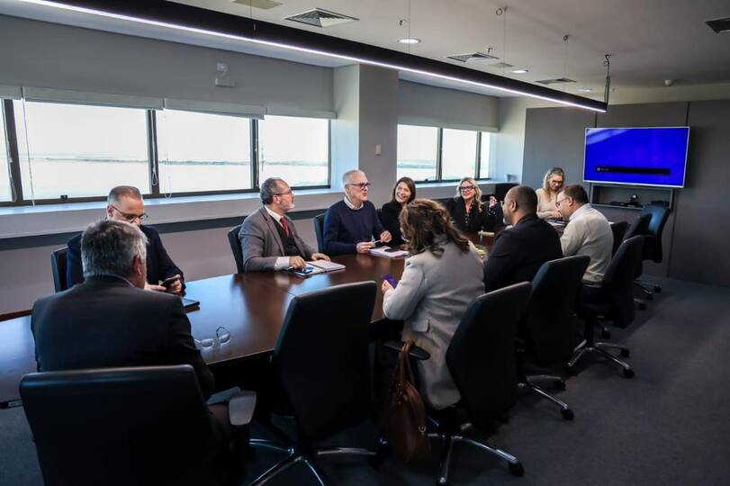 Reunião com PGJ marca retomada das negociações sobre Plano de Carreira 